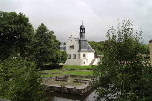 Das Schloss in Rodewisch (Vogtland) und die Reste vom "Festen Hus"