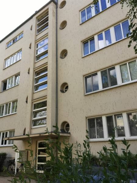 Bauhaus in Gera / Thüringen - Thilo Schoder - Wohnanlage Ulmenhof