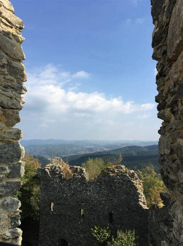 Ausflugstipp: Burg Engelshaus Andelska Hora Kulturweg der Vögte
