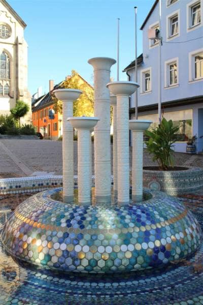 Selb - Ausflug in die Stadt des Porzellan in Bayern - Porzellanbrunnen