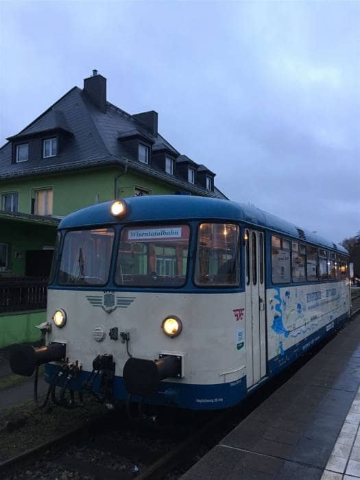 Ausflug: nostalgische Bahnfahrt mit der Wisentatalbahn von Sachsen nach Thüringen und wieder zurück