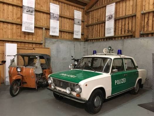 DDR -Fahrzeuge Polizei und Krause-Duo